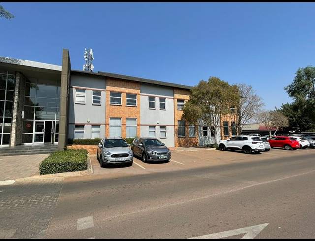 BUSINESS PROPERTY TO RENT IN MIDSTREAM ESTATE